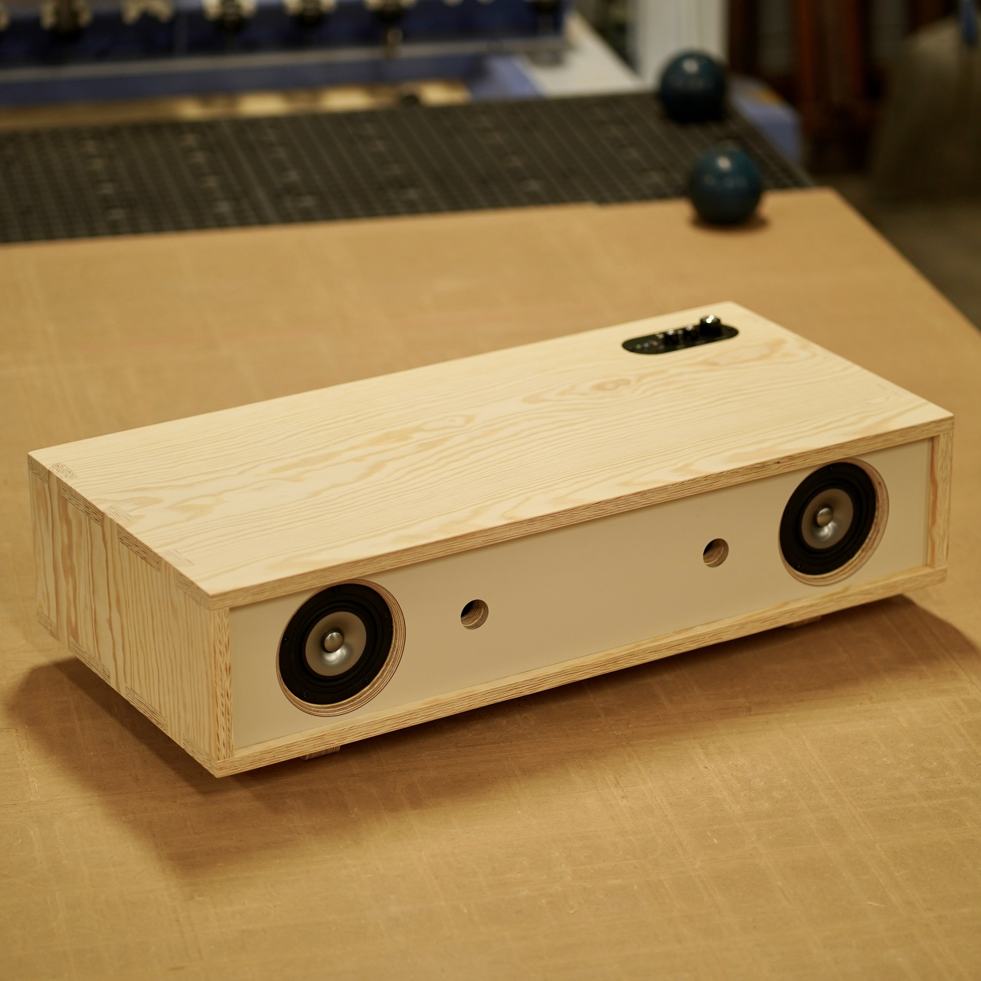 Plyphonic BT 1