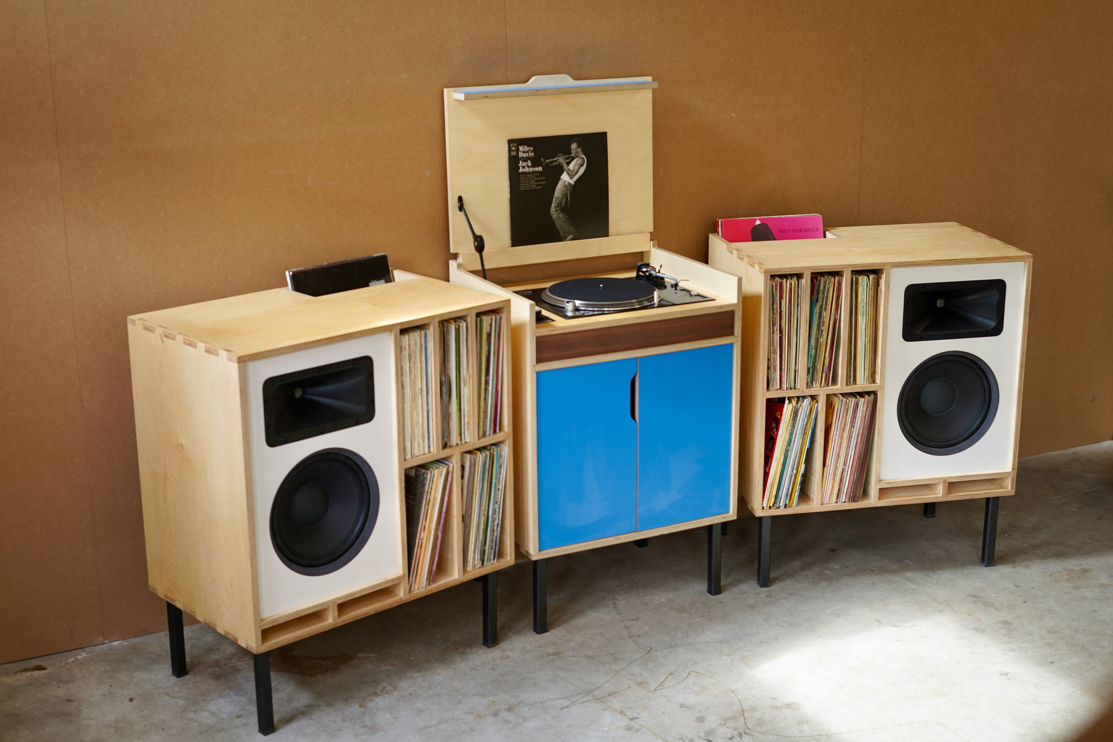 Plyphonic model A